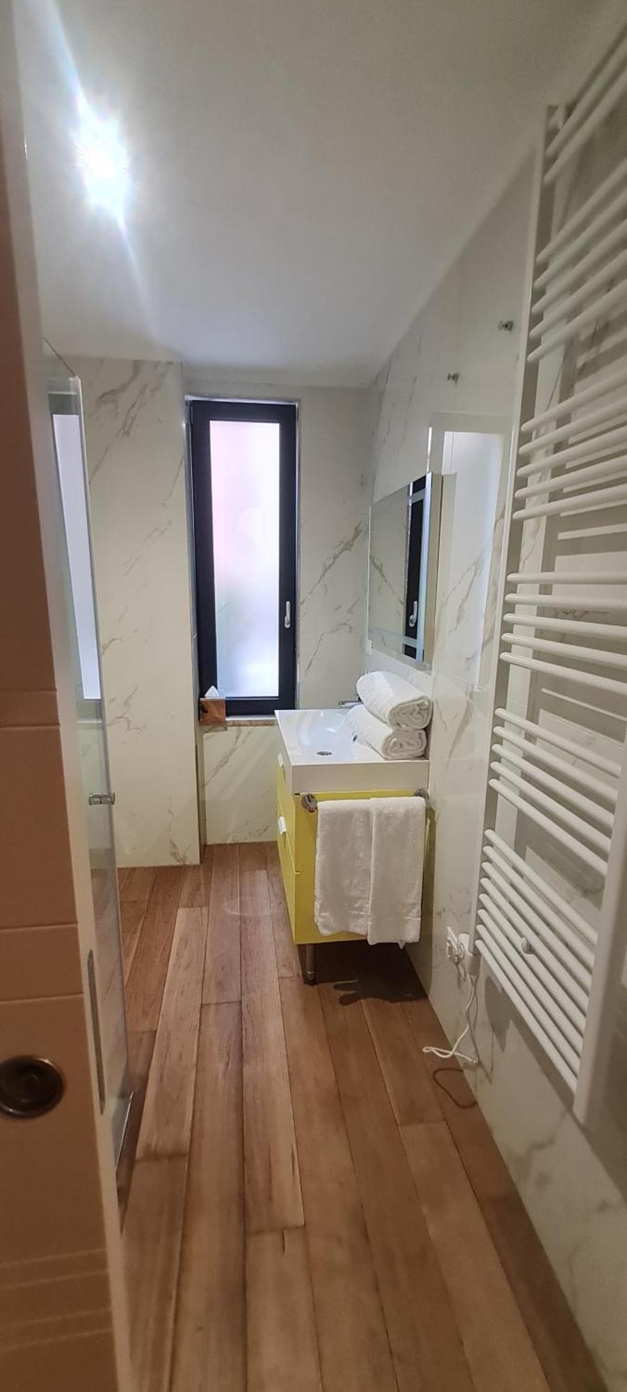 Nj Hotels & Apartments San Pietro All'Orto 6 Milan Luaran gambar